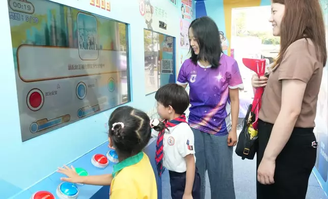 CSD holds National Security Education Day activities  Source: HKSAR Government Press Releases