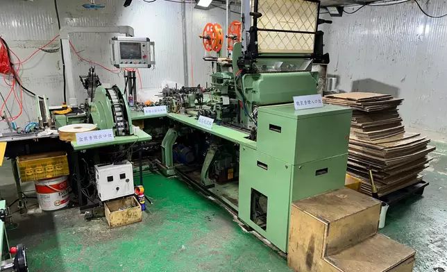 Hong Kong Customs shuts down underground cigarette factory in Fanling  Source: HKSAR Government Press Releases