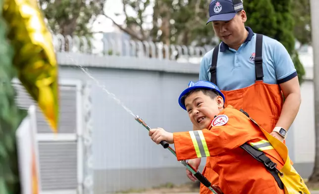 CAS holds open day to promote National Security Education Day  Source: HKSAR Government Press Releases