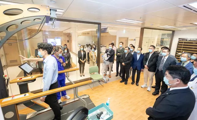 LegCo Panel on Health Services visits CUHK Medical Centre  Source: HKSAR Government Press Releases