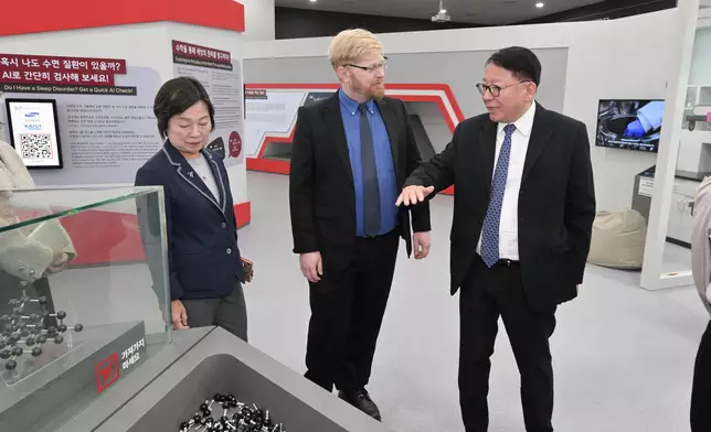 CS leads delegation of Working Group on Planning and Construction of the University Town to continue visit to Korea (with photos/video) Source: HKSAR Government Press Releases