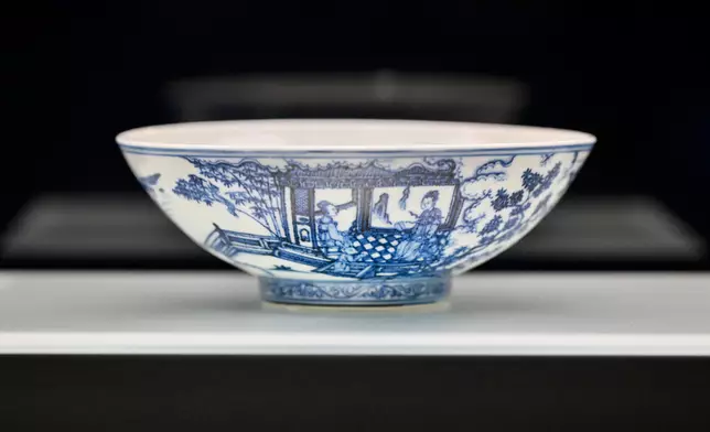 HKMoA's large-scale exhibition "Blooming: The Art of Gardens in East and West" unveils today  Source: HKSAR Government Press Releases