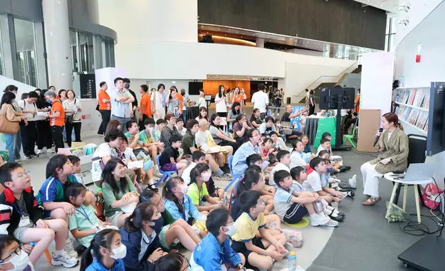 LCSD sets up reading locations for Hong Kong Reading for All Day  Source: HKSAR Government Press Releases