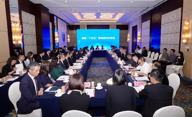 HKSARG Permanent Secretaries and Heads of Departments delegation calls on leaders of Sichuan Province  Source: HKSAR Government Press Releases
