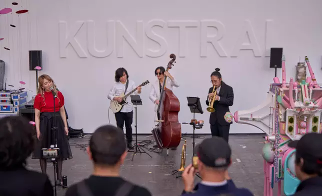 Brussels ETO showcases Hong Kong's vibrant art and cultural scene at KunstRAI Art Fair 2026 in Netherlands  Source: HKSAR Government Press Releases