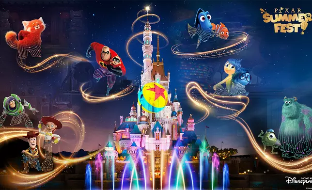 Pixar Pals Nighttime Spectacular. Photo By Hong Kong Disneyland