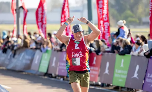 St. Jude Hero® registration opens today for the 25th anniversary of St. Jude Memphis Marathon® Weekend presented by Juice Plus+, inviting runners across the country to go the distance for a cause. By committing to fundraise for St. Jude Children’s Research Hospital®. ALSAC Photography/St. Jude Children's Research Hospital