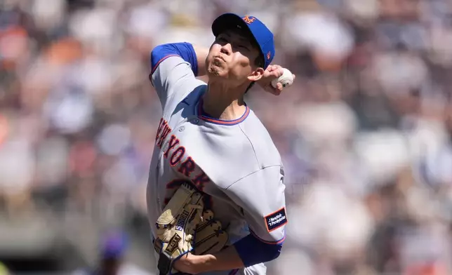 New York Mets pitcher Kodai Senga throws against the San Francisco Giants during the second inning of a baseball game in San Francisco, Sunday, April 5, 2026. (AP Photo/Jeff Chiu)