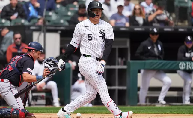 Chicago White Sox's Munetaka Murakami, of Japan, reacts after striking out swinging during the first inning of a baseball game against the Washington Nationals at Rate Field in Chicago, Sunday, April 26, 2026. (AP Photo/Nam Y. Huh)
