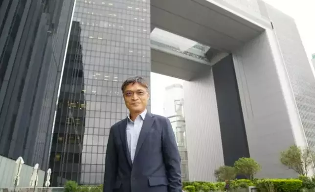 Mr. Chow Wing-kuen, Senior Fisheries Officer (Mariculture and Special Projects) of Agriculture, Fisheries and Conservation Department, Photo by Bastille Post