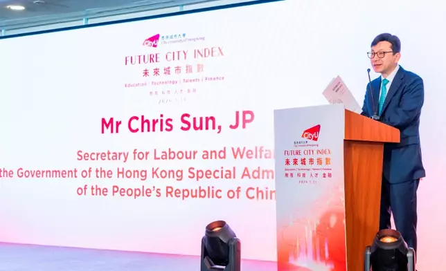 Mr Chris Sun, Secretary for Labour and Welfare of the Government of the HKSAR, delivers speech at the ceremony.