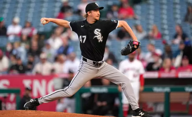 Chicago White Sox starting pitcher Erick Fedde throws to the plate during the first inning of a baseball game against the Los Angeles Angels, Tuesday, May 5, 2026, in Anaheim, Calif. (AP Photo/Mark J. Terrill)
