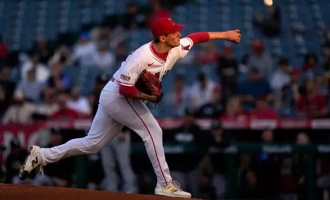 Los Angeles Angels starting pitcher Sam Aldegheri throws to the plate during the first inning of a baseball game against the Chicago White Sox, Tuesday, May 5, 2026, in Anaheim, Calif. (AP Photo/Mark J. Terrill)