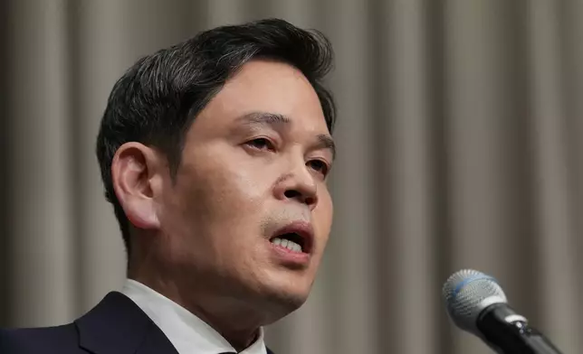 Chung Yong-jin, chairman of Shinsegae Group, which owns a 67.5% stake in Starbucks Korea, speaks in Seoul, South Korea, Tuesday, May 26, 2026. (AP Photo/Lee Jin-man)