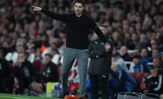 Arsenal's manager Mikel Arteta gives instructions during a Premier League soccer match between Arsenal and Burnley in London, Monday, May 18, 2026. (AP Photo/Kirsty Wigglesworth)