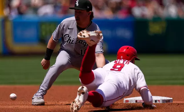 Los Angeles Angels' Zach Neto, right, tries to steal second as Chicago White Sox second baseman Chase Meidroth waits for the ball before tagging him out during the first inning of a baseball game Wednesday, May 6, 2026, in Anaheim, Calif. (AP Photo/Mark J. Terrill)