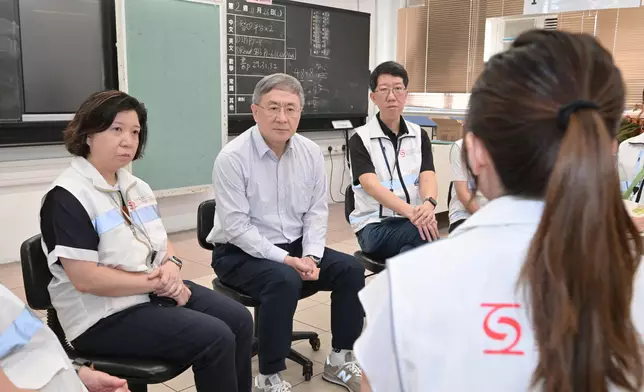 Government concludes fourteenth-day arrangements for Wang Fuk Court residents returning to their units  Source: HKSAR Government Press Releases