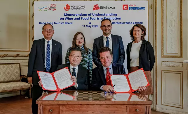SCST witnesses signing of MOU between Hong Kong and Bordeaux on wine and food tourism promotion  Source: HKSAR Government Press Releases