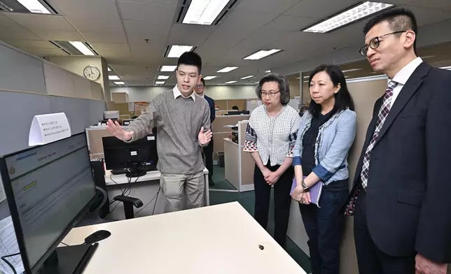 SCS visits Working Family and Student Financial Assistance Agency  Source: HKSAR Government Press Releases