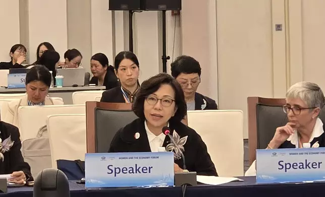 SHYA attends APEC Women and Economy Forum in Shanghai  Source: HKSAR Government Press Releases