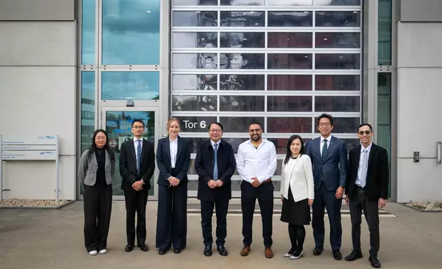 ​The Chief Secretary for Administration, Mr Chan Kwok-ki, led a delegation of the Working Group on Planning and Construction of the University Town under the Committee on Development of the Northern Metropolis to commence a visit to Germany yesterday (May 18, Aachen time). Photo shows Mr Chan (fourth left), and the delegation visiting RWTH Aachen University, and touring its production technology institute WZL. Source: HKSAR Government Press Releases