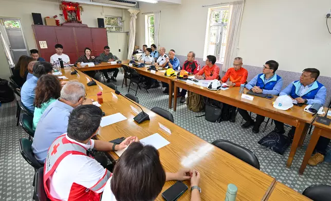 Islands District Office co-ordinates interdepartmental drill on emergency response to flooding in Tai O  Source: HKSAR Government Press Releases