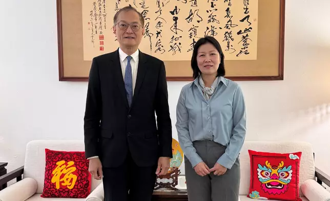 Secretary for Health introduces Hong Kong's health and medical innovation initiatives in Switzerland  Source: HKSAR Government Press Releases