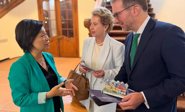 The Secretary for Education, Dr Choi Yuk-lin, together with the delegation of the Working Group on Planning and Construction of the University Town under the Committee on Development of the Northern Metropolis, and representatives from the Alliance of Universities of Applied Sciences, visited Switzerland yesterday (May 21, Zurich time). Photo shows Dr Choi (first left) introducing "Study in Hong Kong" to the President of the Government of the Canton of Basel-Stadt, Mr Conradin Cramer (first right), and the President of the University of Basel, Professor Andrea Schenker-Wicki (second right). Source: HKSAR Government Press Releases