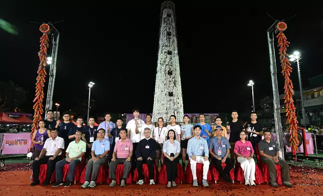 Bun Scrambling Competition concludes successfully  Source: HKSAR Government Press Releases