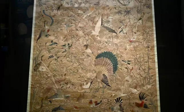 HKMoA receives donation of over 2 000 Cantonese artefacts from Muwen Tang collection and launches inaugural exhibition  Source: HKSAR Government Press Releases