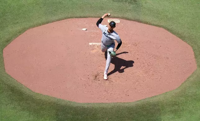 Miami Marlins pitcher Eury Pérez (39) works against the Toronto Blue Jays during the fourth inning of a baseball game in Toronto, Wednesday, May 27, 2026. (Chris Young/The Canadian Press via AP)