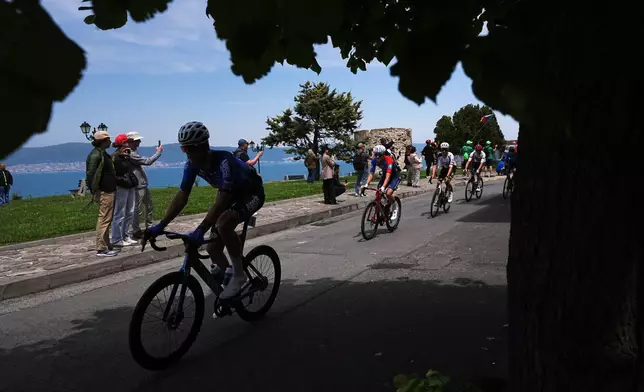 The pack rides during Stage 1 of the Giro d'Italia cycling race, from Nessebar to Burgas, Bulgaria, Friday, May 8, 2026. (Gian Mattia D'Alberto/LaPresse via AP)