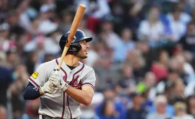 Atlanta Braves' Matt Olson hits a solo home run against the Seattle Mariners during the sixth inning of a baseball game, Monday, May 4, 2026, in Seattle. (AP Photo/Lindsey Wasson)
