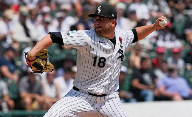 Chicago White Sox starting pitcher Anthony Kay throws against the Minnesota Twins during the first inning of a baseball game in Chicago, Monday, May 25, 2026. (AP Photo/Nam Y. Huh)
