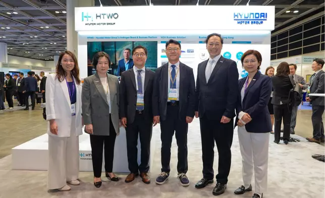 At the International Hydrogen Development Symposium 2026 today (May 18), nine pioneering companies from Korea, the Chinese Mainland, France, and Hong Kong - including Hyundai Motor Group - signed a landmark Memorandum of Understanding on hydrogen ecosystem building, marking a major step toward advancing the city's green economy. Photo shows (from left) Senior Vice President (Sustainability) for Technology, Innovation and Entrepreneurship of Invest Hong Kong (InvestHK), Ms Olivia To; the Director-General of Investment Promotion of InvestHK, Ms Alpha Lau; Executive Vice President and Head of Energy &amp; Hydrogen Policy Sub-Division at Hyundai Motor Group, Mr Seung Kyu-shin; Deputy Minister for Territorial and Urban Policy at Ministry of Land, Infrastructure and Transport of the Republic of Korea, Mr Jeong Eui-kyung; the Global Head of Financial Services, Fintech &amp; Sustainability of InvestHK, Mr King Leung; and Senior Vice President, Transport, Logistics and Industrials of InvestHK, Ms Bonnie Ho, at the symposium.