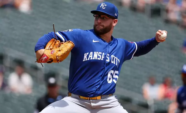 Kansas City Royals starting pitcher Noah Cameron delivers against the Minnesota Twins during the first inning of a baseball game, Sunday, June 7, 2026, in Minneapolis. (AP Photo/Matt Krohn)