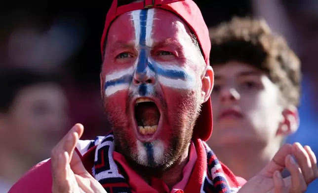 A fan of Norway cheers prior to a World Cup Group I soccer match between Iraq and Norway in Foxborough, Mass., near Boston, Tuesday, June 16, 2026. (AP Photo/Charles Krupa)
