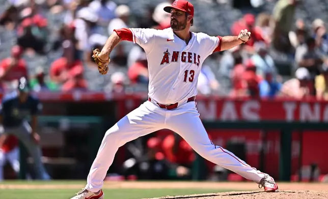 Los Angeles Angels pitcher Drew Pomeranz delivers during the fourth inning of a baseball game against the Tampa Bay Rays, Sunday, June 14, 2026, in Anaheim, Calif. (AP Photo/William Liang)