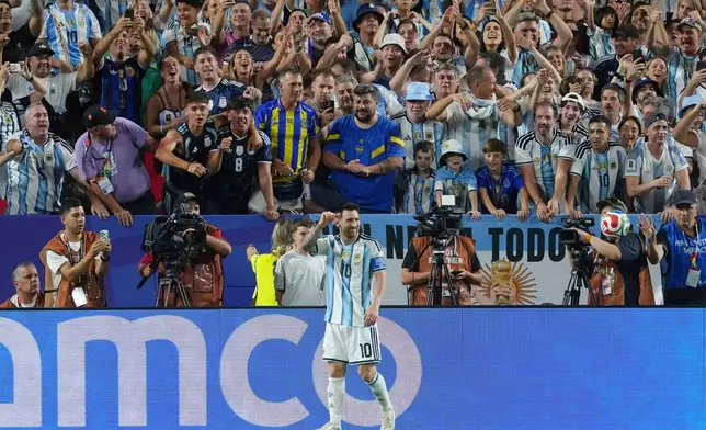 Argentina's Lionel Messi (10) celebrates after scoring his second goal during the World Cup Group J soccer match between Argentina and Algeria in Kansas City, Mo., Tuesday, June 16, 2026. (AP Photo/Ed Zurga)