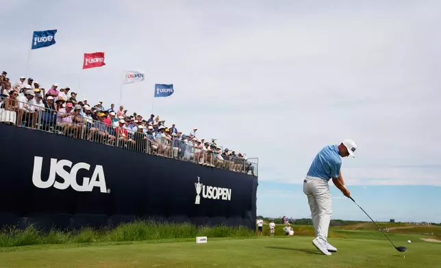 William Mouw hits his tee shot on the 12th hole during the second round of the U.S. Open golf tournament at Shinnecock Hills Golf Club in Southampton, N.Y., Friday, June 19, 2026.(AP Photo/Seth Wenig)