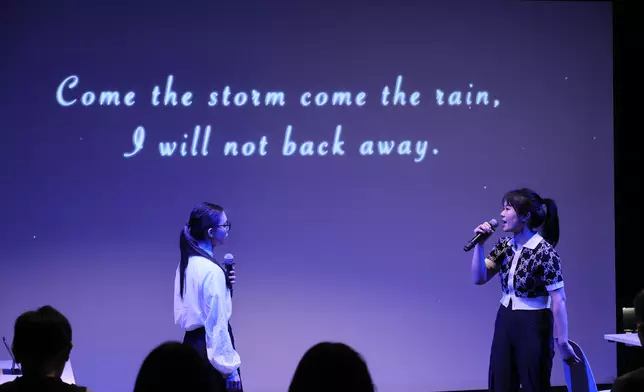 A musical duet by two MFA students. Photo by the HKU School of English