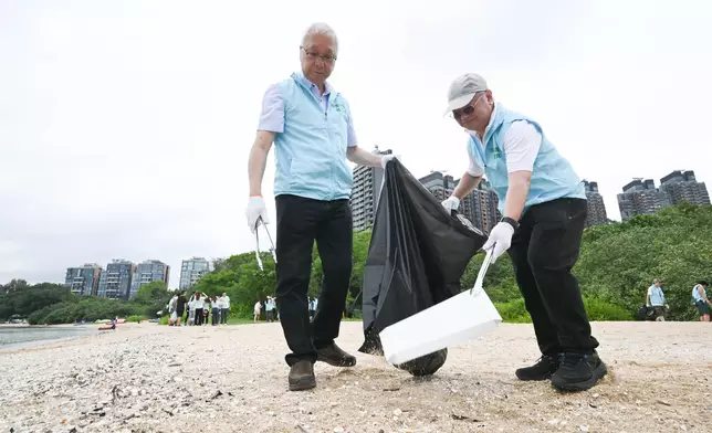EPD participates in joint eco-environmental volunteer service campaign in coastal provinces (regions and municipalities)  Source: HKSAR Government Press Releases
