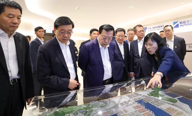 Director of Hong Kong and Macao Work Office of CPC Central Committee and Hong Kong and Macao Affairs Office of State Council Mr Xia Baolong concludes inspection visit to Hong Kong (with photos/video) Source: HKSAR Government Press Releases