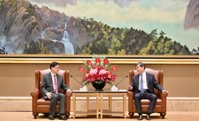 CE leads delegation to begin visit programme to Fujian Source: HKSAR Government Press Releases