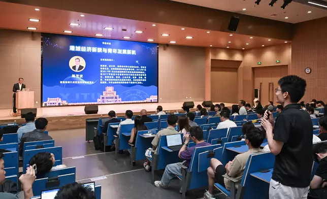 FS proceeds to Xi'an for visit Source: HKSAR Government Press Releases