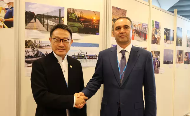 Commissioner of Customs and Excise leads delegation to Belgium to attend World Customs Organization meetings with fruitful results Source: HKSAR Government Press Releases