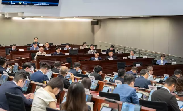 LegCo Members meet with members of Sai Kung and Central and Western District Councils Source: HKSAR Government Press Releases