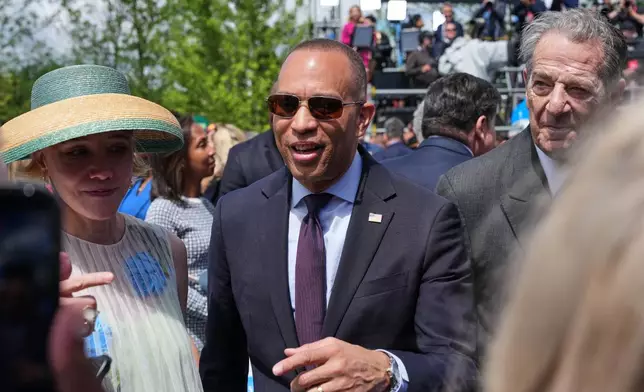 House Minority Leader Hakeem Jeffries, D-N.Y., arrives ahead of the Obama Presidential Center dedication ceremony Thursday, June 18, 2026, in Chicago. (AP Photo/Alex Brandon)