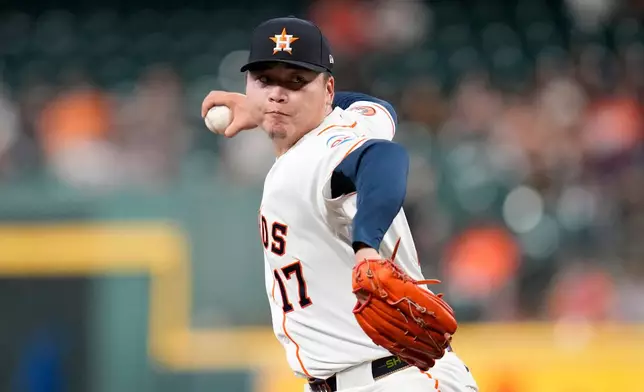 Houston Astros starting pitcher Kai-Wei Teng delivers to Pittsburgh Pirates' Spencer Horwitz during the first inning of a baseball game, Thursday, June 4, 2026, in Houston. (AP Photo/Karen Warren)