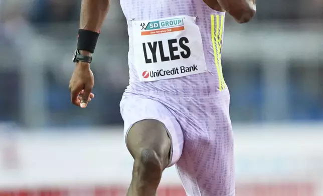 Noah Lyles of United States ccompetes to win the men's 150 meters event at the Golden Spike athletics meeting in Ostrava, Czech Republic, Tuesday, June 16, 2026. (AP Photo/Lukas Kabon)